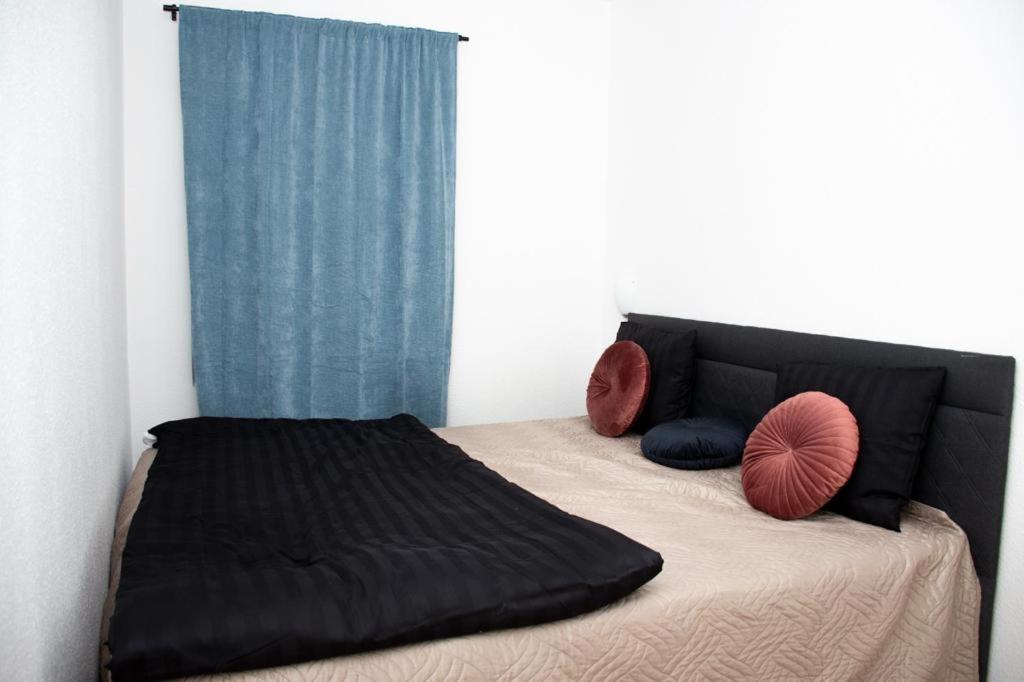 Entire Apartment Malmo 2 Bedrooms-Tv Lounge-Balcony 外观 照片